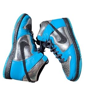 Nike Zoom Dance Swag Women 10 Turquoise and Silver High-Top Sneakers 501998-991